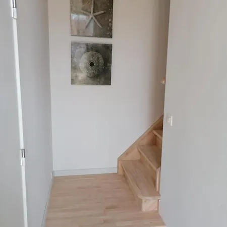 Casa de Férias Charmante Vakantiewoning Nabij Strand En Plopsaland *